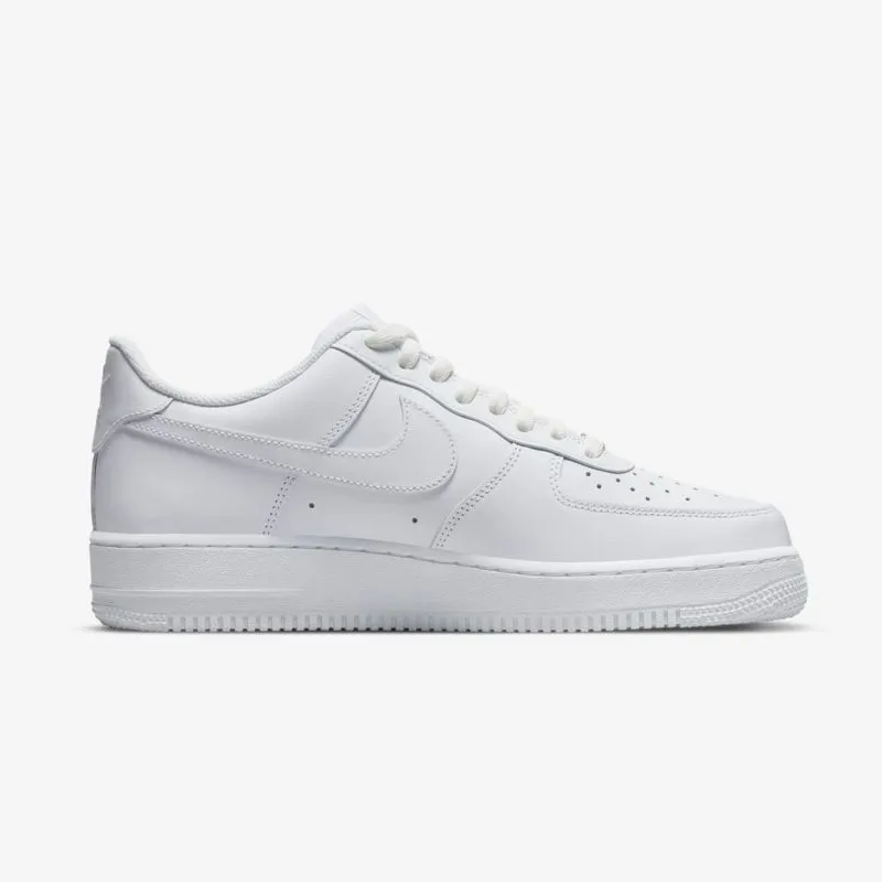 1.1 NIKE Air Force One