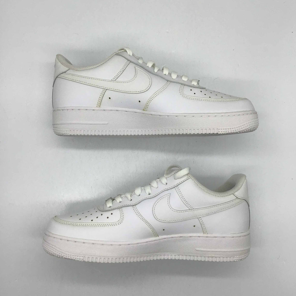 1.1 NIKE Air Force One